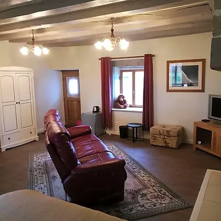 Oda ve Kahvaltı Chez Pastuso Brigueuil-le-Chantre